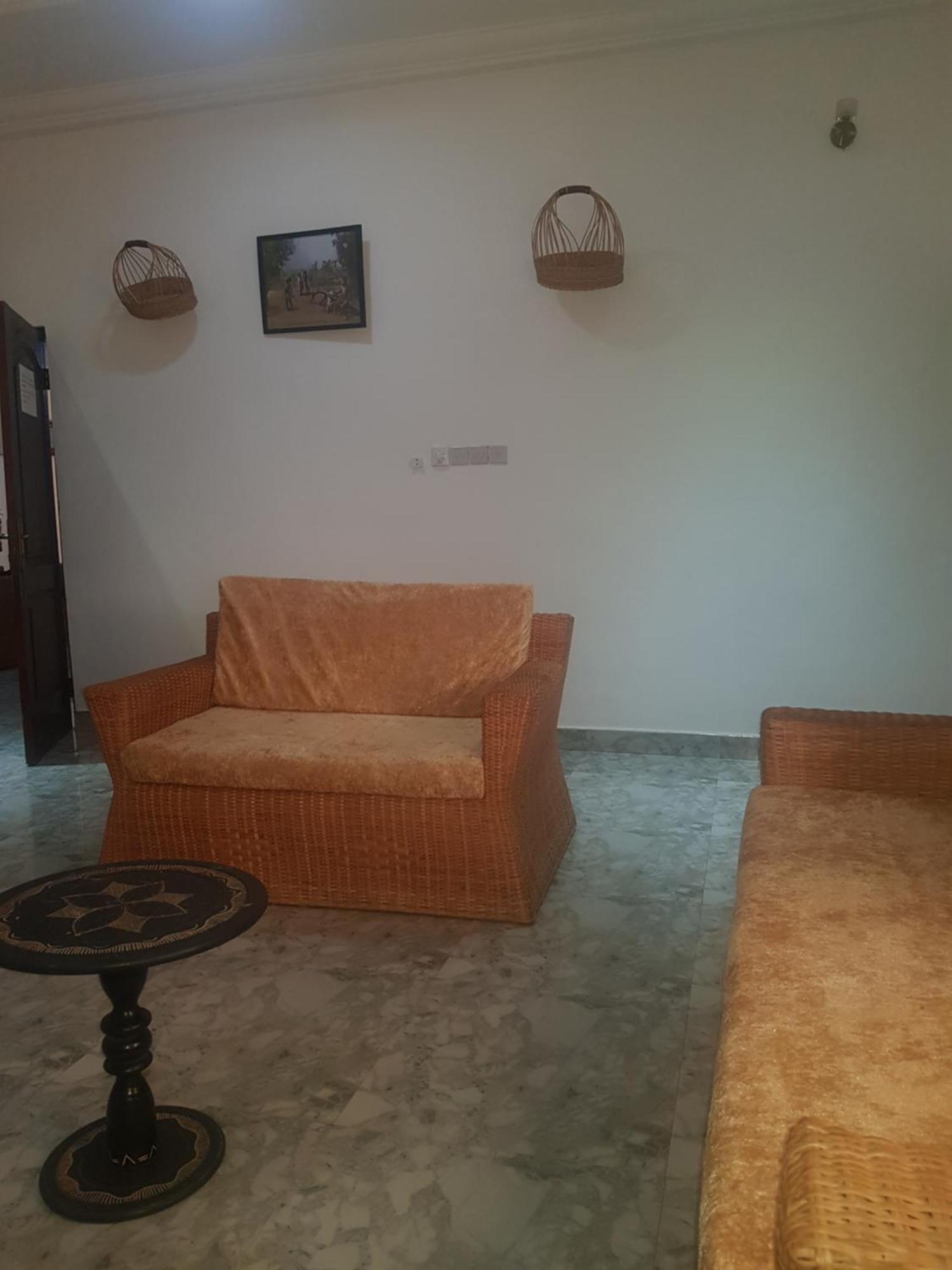 Nana'S Holiday Let Adenta Εξωτερικό φωτογραφία